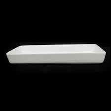 Fuente Cerámica Blanca Rectangular Honda Medidas; 36 cms. largo x 15,5 cms. ancho x 5 cms. alto Cod. GRL505