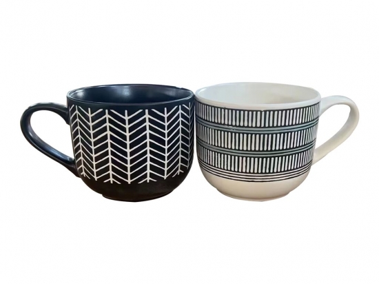 TAZA CERAMICA SELECTA DISEÑO BLANCO/NEGRO CAP. 530 ML. COD. 2871122