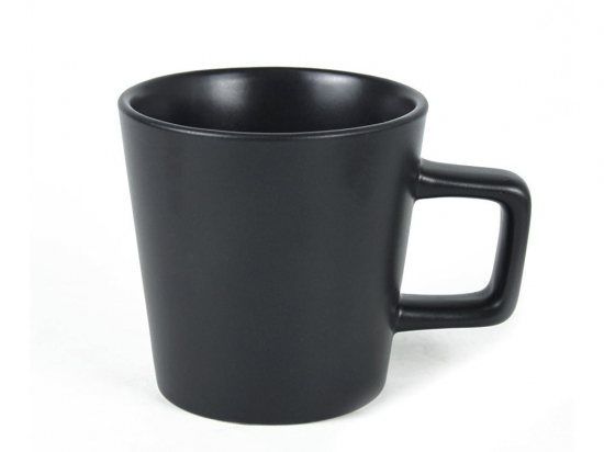 TAZA CERAMICA SELECTA MODELO: LISBOA 385 ML. COLOR NEGRO COD. 540151