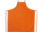 DELANTAL CON PETO TELA ROJO /NARANJA CON BOLSILLO MARCA TRINI  COD. 1570