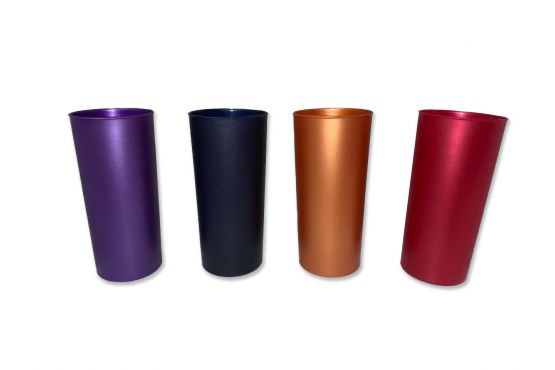 VASO PLASTICO YESI TRAGO LARGO COLORES SURTIDOS METALIZADOS CAP. 370 ML. MEDIDAS; ALTO 14,3 DIAM 6,7 CODIGO X905203